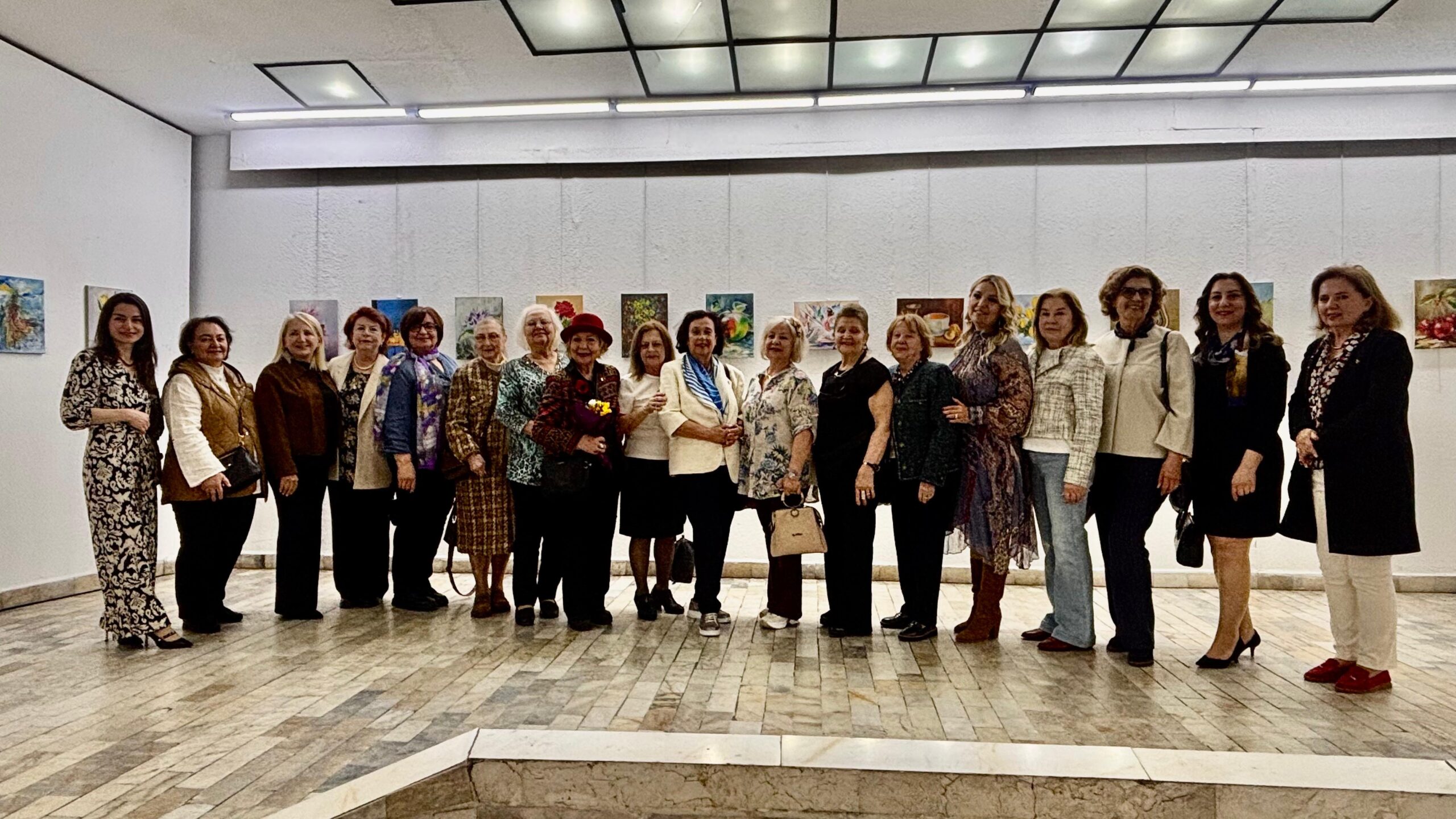 BURSA KADIN RESSAMLAR DERNEĞİ GÜZEL SANATLAR GALERİSİNDE