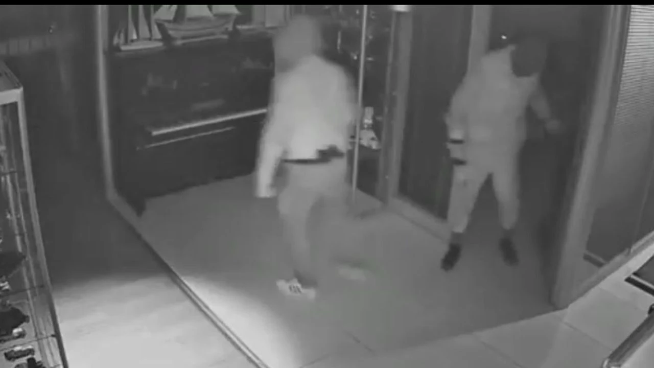 Bursa Kestel’de Çelik Kasa Hırsızlığı Aydınlatıldı: 5 Şüpheli Yakalandı