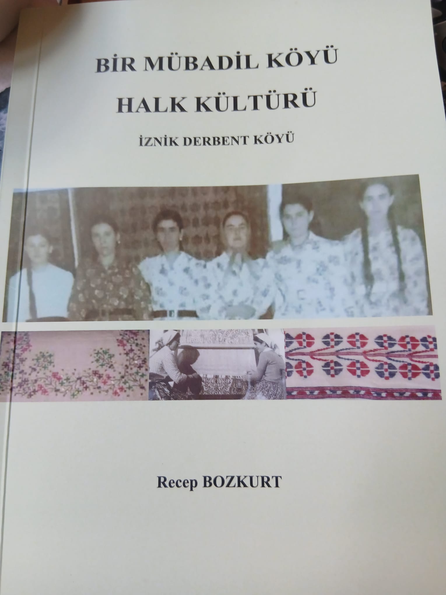 TÜRKÜLERLE YAŞAYAN BİR MÜBADİL KÖYÜ