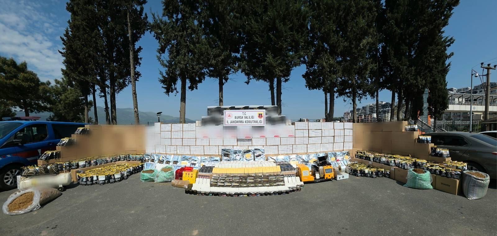 Gemlik’te Kaçak Tütün Operasyonu: Milyonlarca Makaron Ele Geçirildi