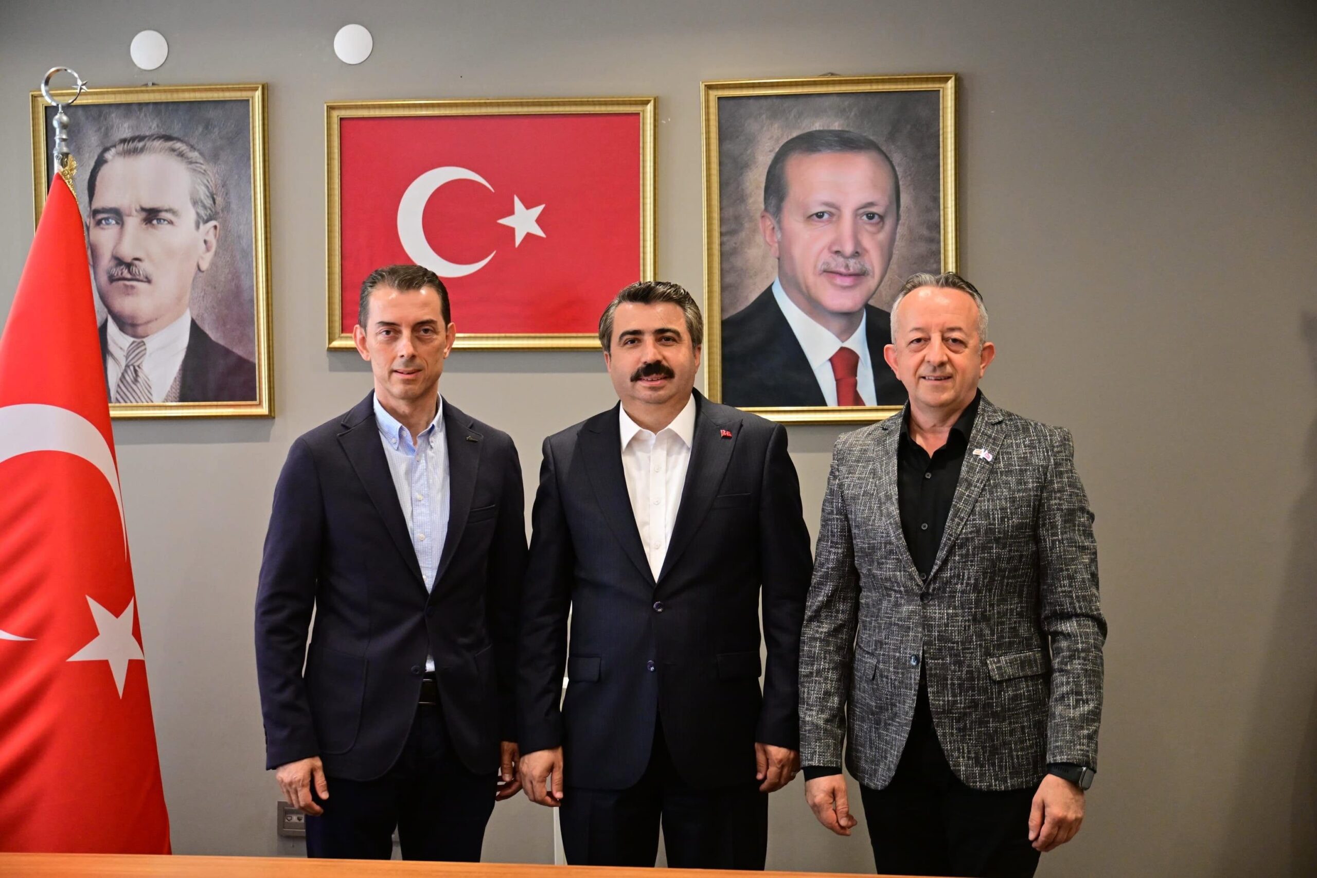 RUMELİ BAĞLARI YILDIRIM BELEDİYESİ’NDE GÜÇLENİYOR: “KARDEŞ ŞEHİR KÖPRÜSÜ” VURGUSU