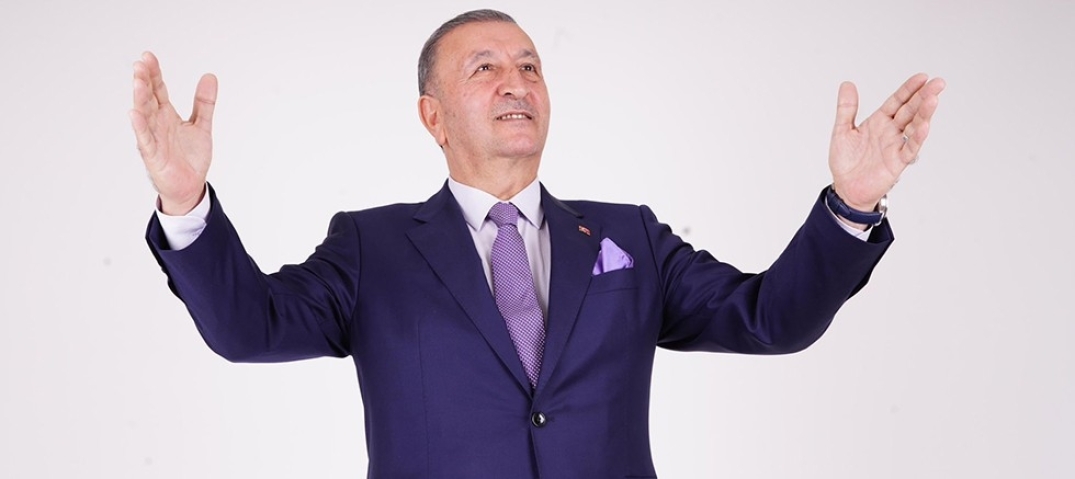 Bedri Yalçın: “Siyaset Makam Değil, Millete Hizmet Etme Sorumluluğudur”