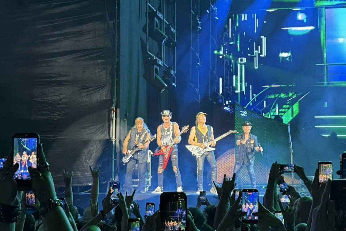 SCORPIONS 33 YIL SONRA İSTANBUL’DA AYNI STADYUMDA TARİHİ YENİDEN YAZDI