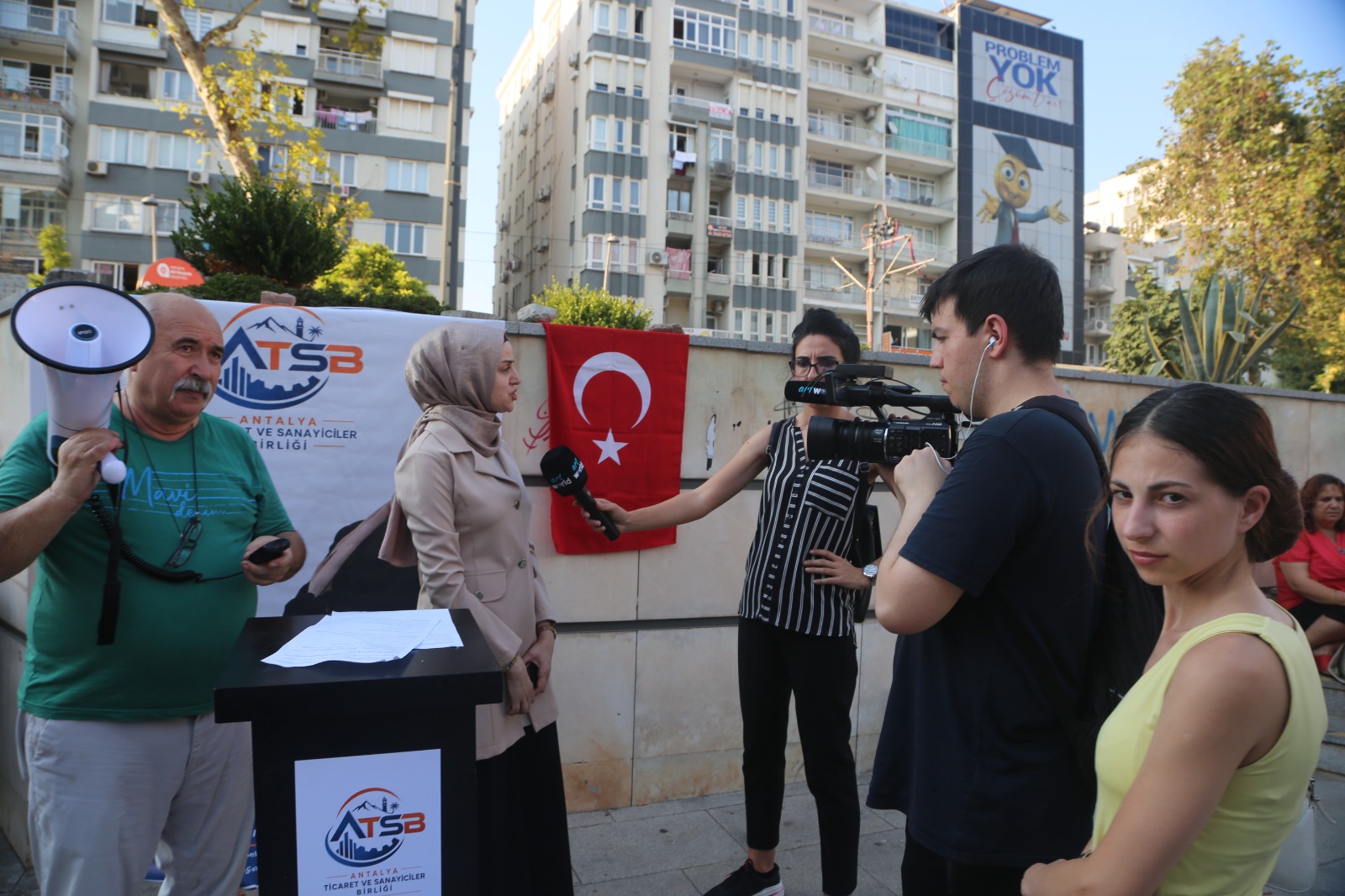 Antalya’da Emlak Sektöründen Güçlü Dayanışma Mesajı: ATSB’den “Emlak Piyasasına Geçmiş Olsun” Etkinliği