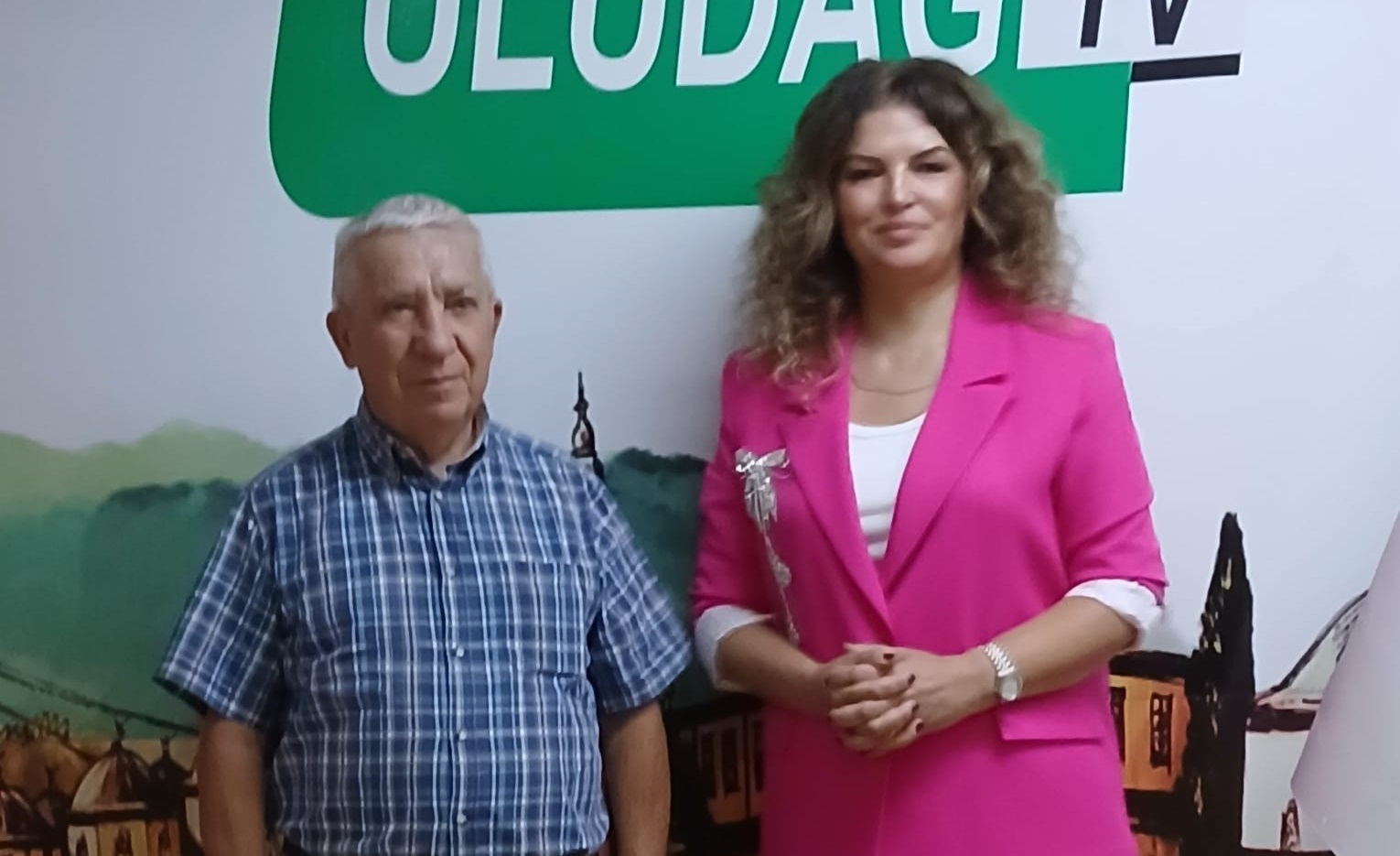 MÜZİĞİN KALBİNE YOLCULUK: Figen Ekiz Anlattı