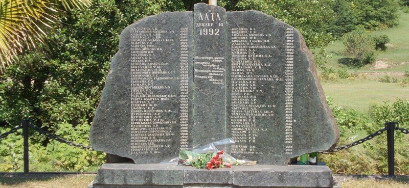 Lata Faciası: 14 Aralık 1992’de 85 Kişinin Hayatını Kaybettiği Helikopter Saldırısı ve Uluslararası Sessizlik
