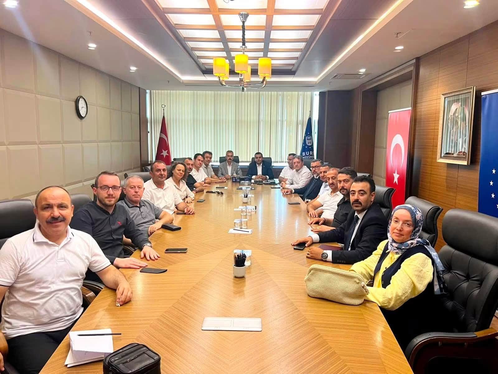 Türkiye Kamu-Sen Bursa İl Teşkilatı’ndan Başkan Vekili İsmail Şenol’a hayırlı olsun ziyareti
