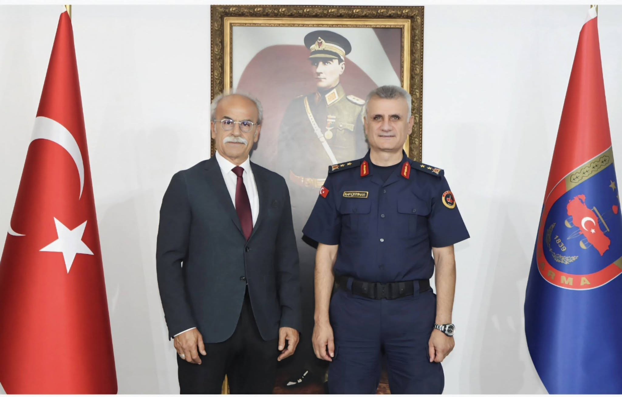 Bursa’da Sadi Aydın’dan Tümgeneral Mustafa Bakçepınar’a hayırlı olsun ziyareti