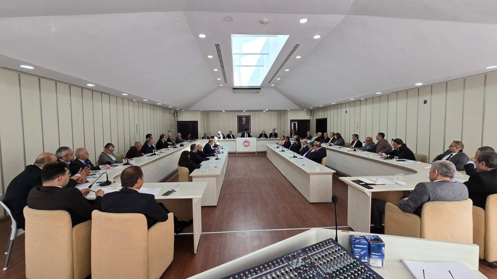 Demokrat Parti’de Ankara zirvesi: Ali Kamil Goral’dan yeni dönem mesajı