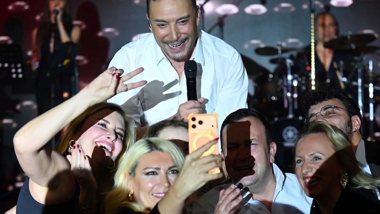 Cenk Eren, Müzik Kariyerinin 30. Yılını Özel Konserle Kutlayacak