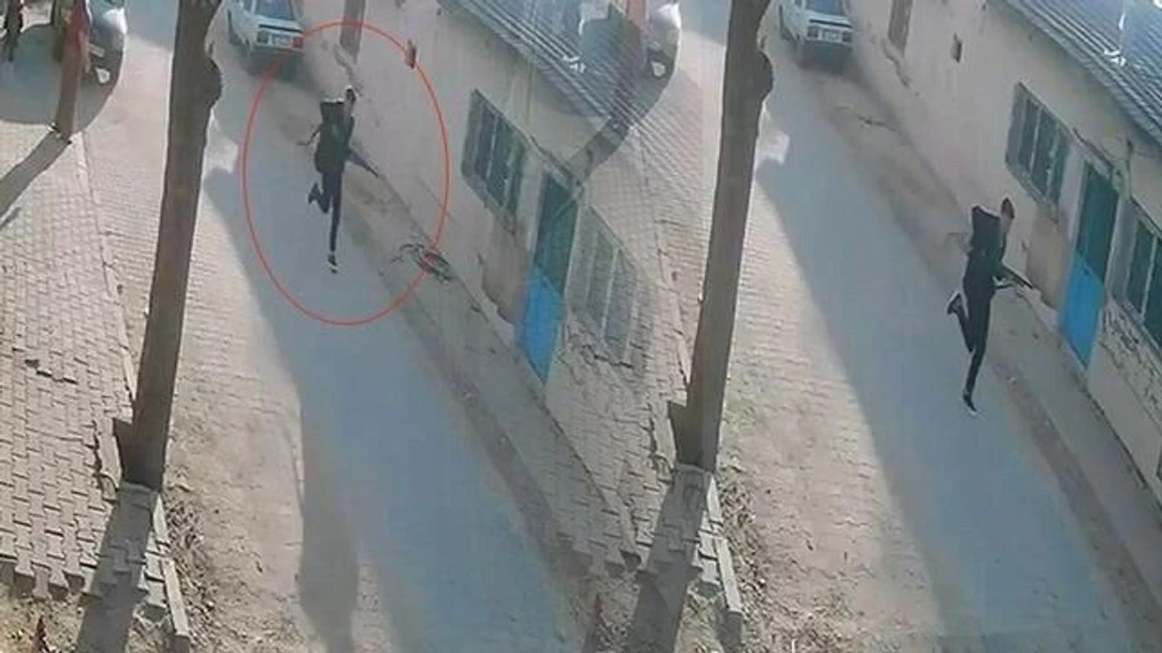 “Toplayın pılınızı pırtınızı, düşün milletin yakasından!”