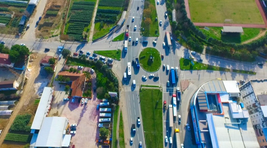 İş İnsanı Yılmaz İmenç’ten Orhangazi Ana Yol İçin Battı-Çıktı Çağrısı