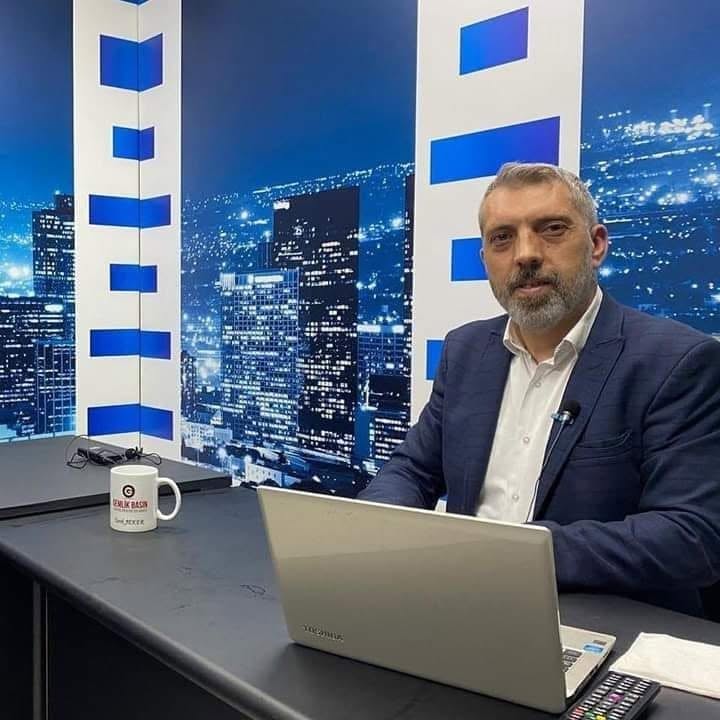 Tarık Şeker ile Arka Planda’da Mağdur Ailelerin Adalet Mücadelesi Ele Alındı
