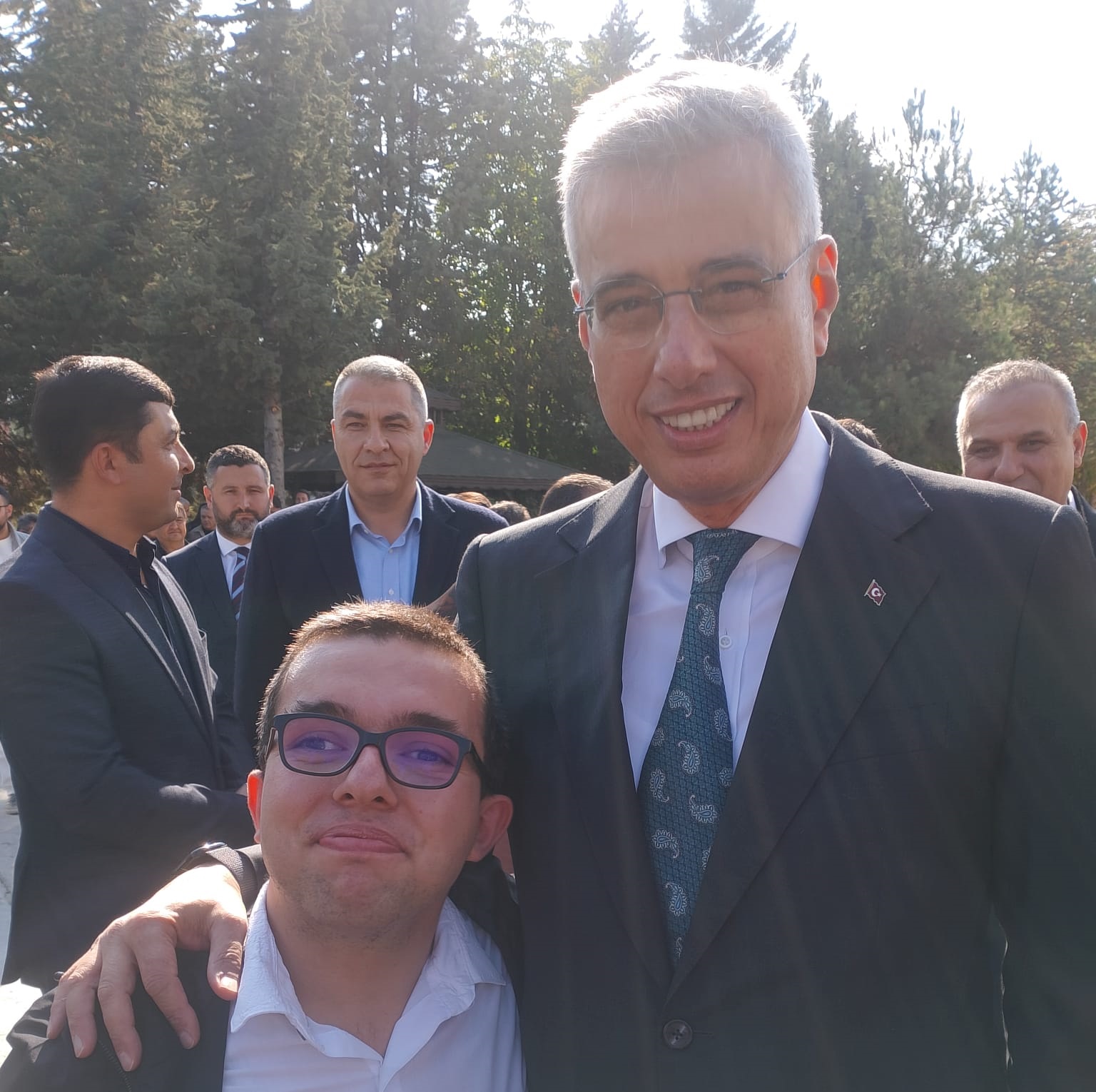 Sağlık Bakanı Prof. Dr. Kemal Memişoğlu, Bolulu fenomen Yavuz Selim Ak ile buluştu